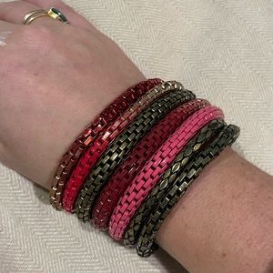 Stretchy chain style bracelets, set of 7.